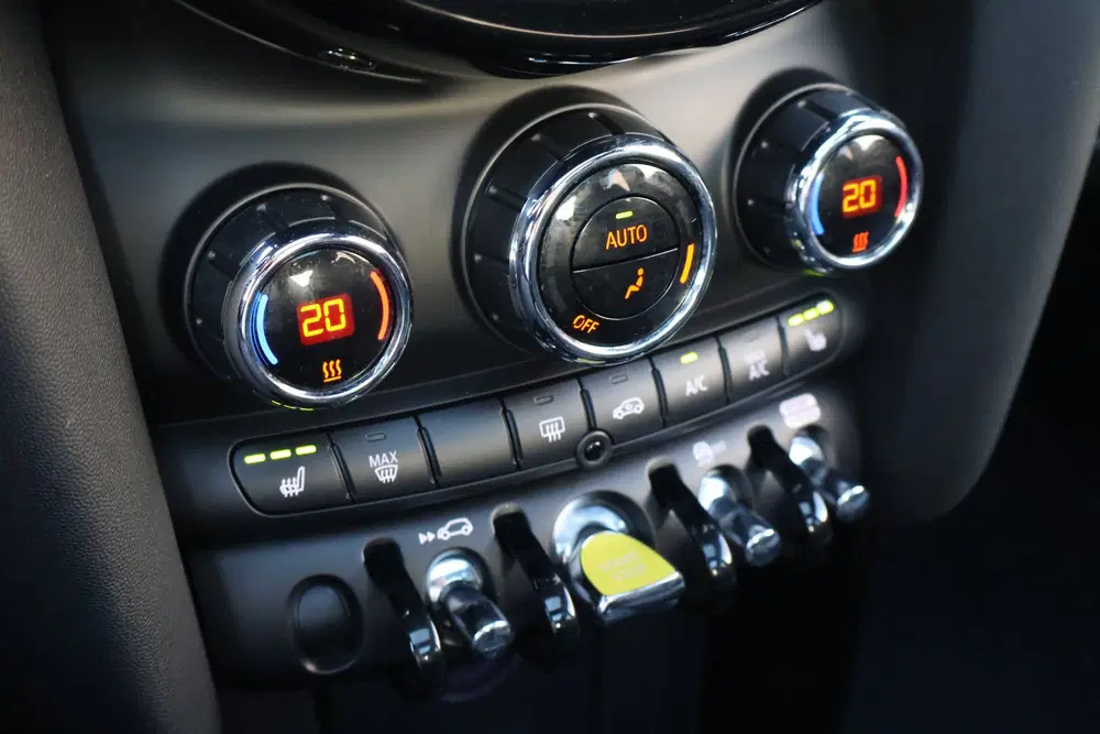 Mini Electric Classic uit 2022, foto 15