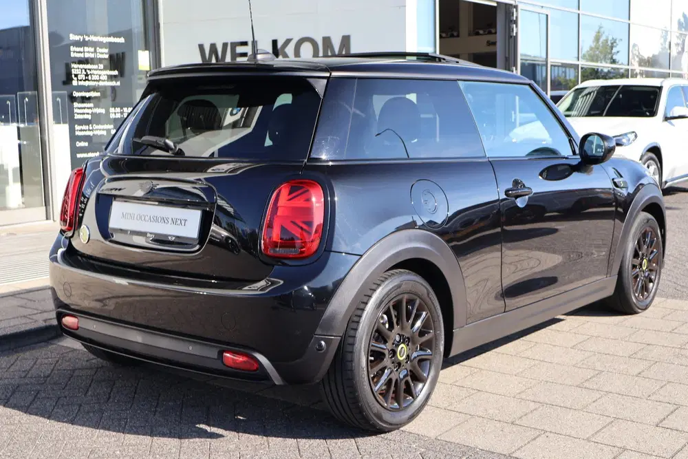 Mini Electric Classic uit 2022, foto 8
