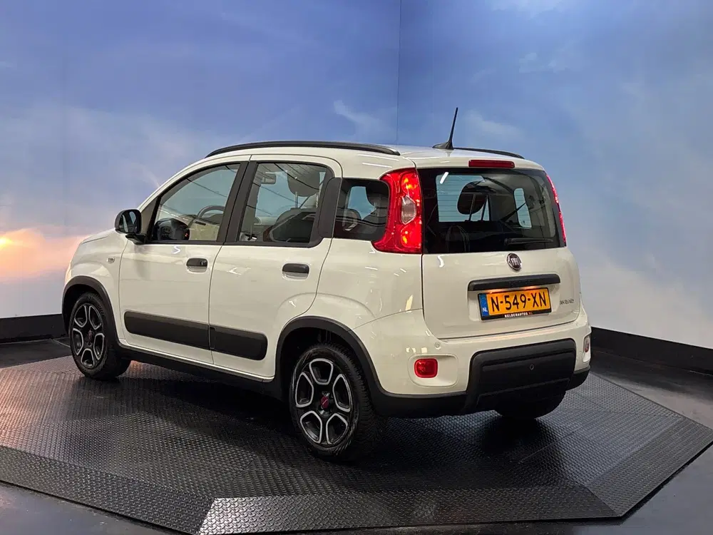 Fiat Panda 1.0 Hybrid City Life uit 2022, foto 11
