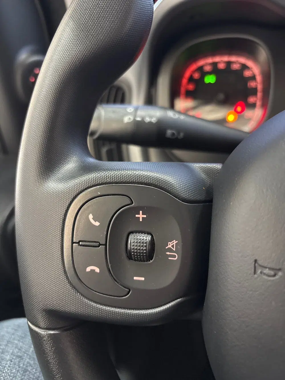 Fiat Panda 1.0 Hybrid City Life uit 2022, foto 15
