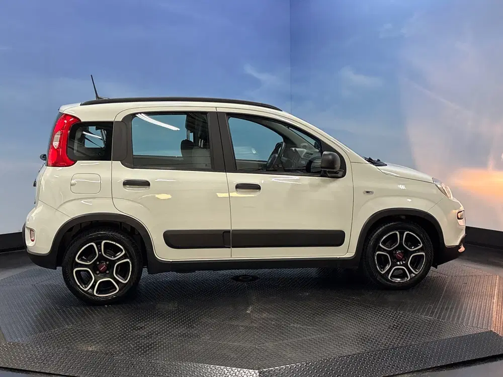 Fiat Panda 1.0 Hybrid City Life uit 2022, foto 7