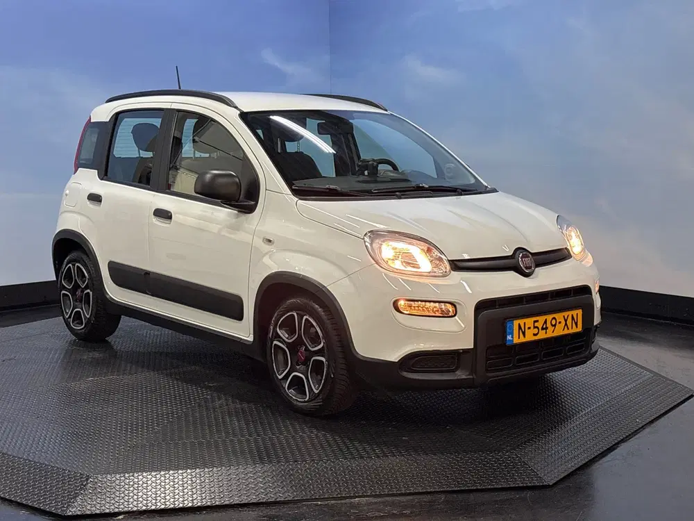Fiat Panda 1.0 Hybrid City Life uit 2022, foto 8