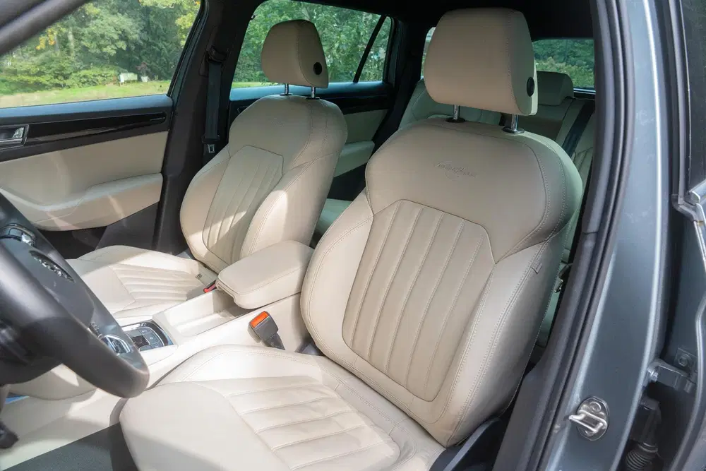 Skoda Kodiaq 2.0 TSI 4x4 Laurin&Klement 360 CAM uit 2021, foto 6