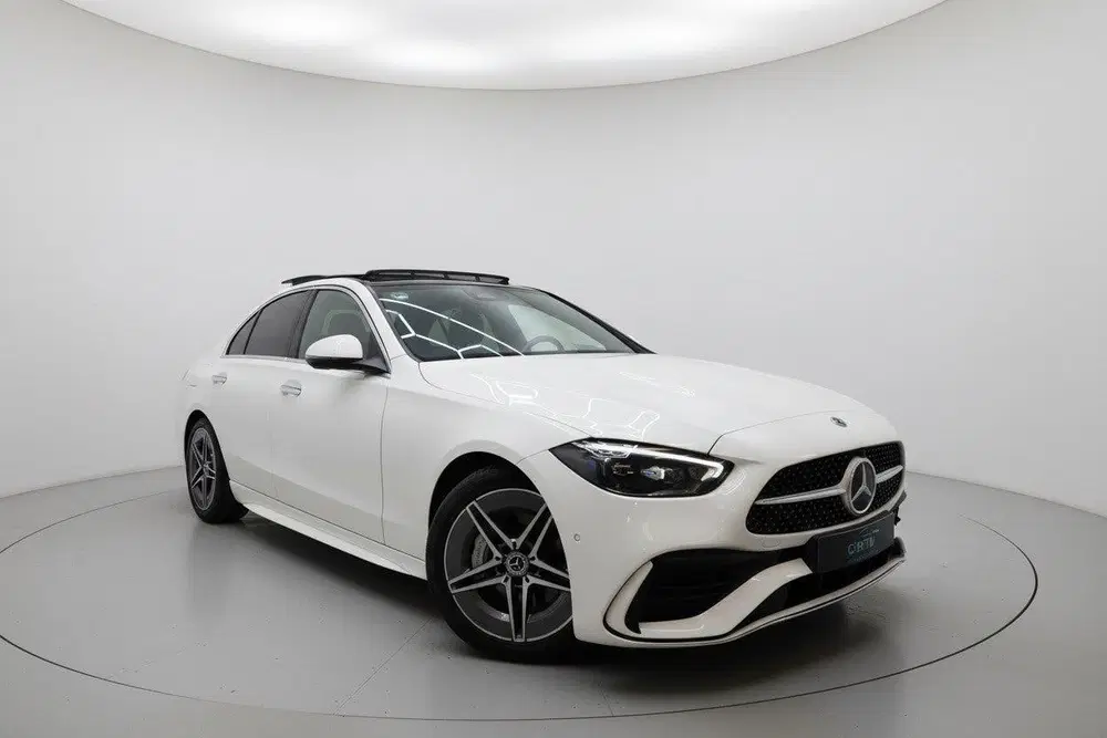 Mercedes-Benz C-Klasse 180 AMG PANO MEMORY HUD 360 NAP uit 2022, foto 3