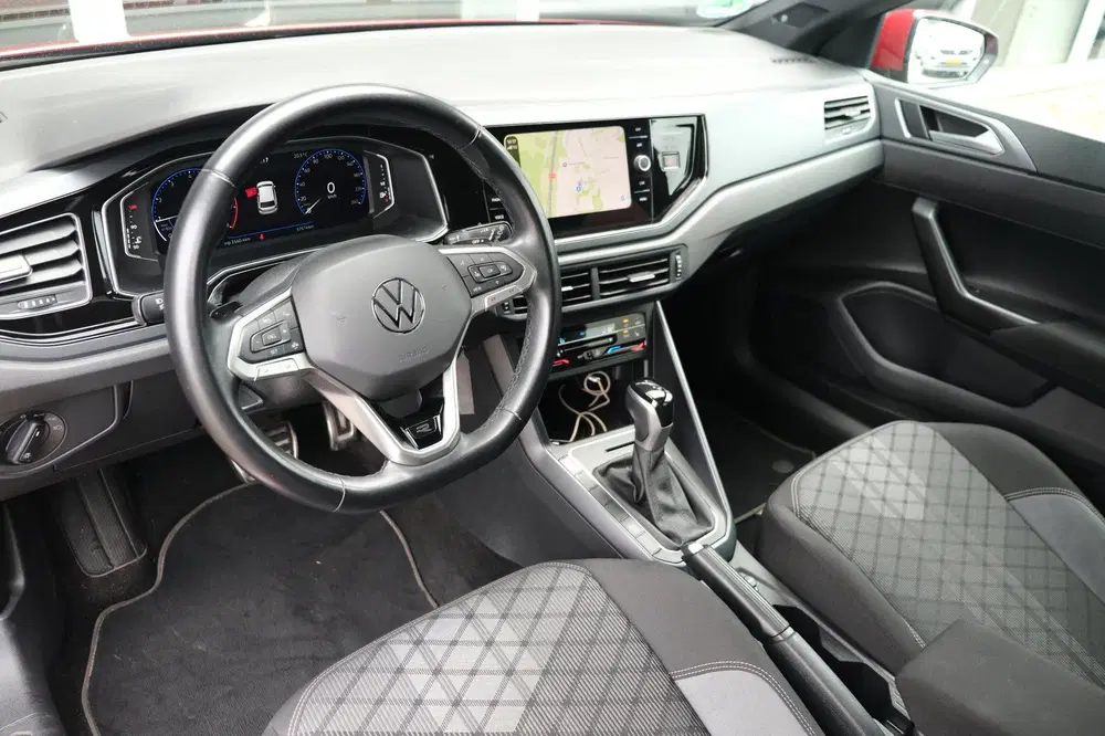 Volkswagen Polo 1.0 TSI 2x R-Line 95PK DSG Facelift Panora uit 2022, foto 4
