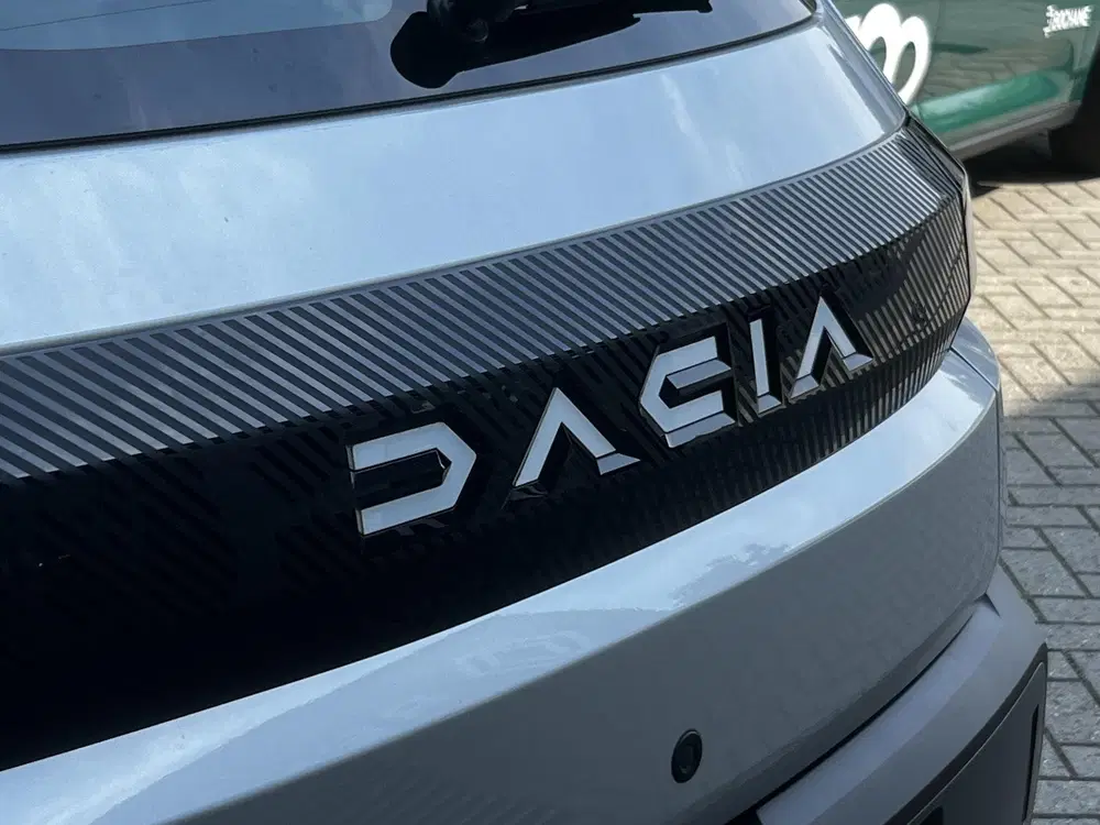 Dacia Spring Expression 45 26.8 kWh uit 2025, foto 14