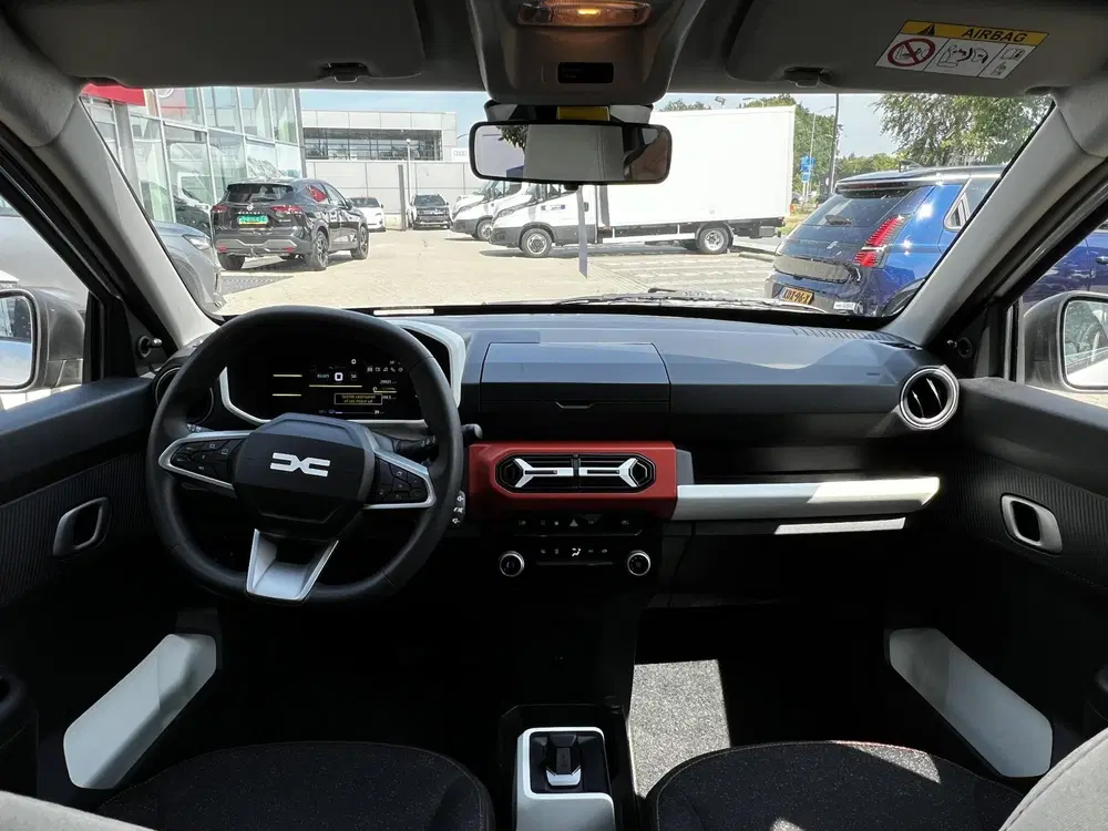 Dacia Spring Expression 45 26.8 kWh uit 2025, foto 3