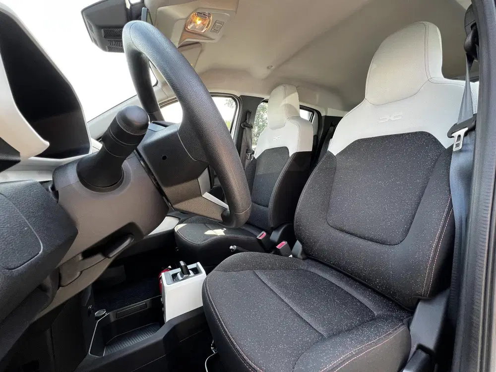 Dacia Spring Expression 45 26.8 kWh uit 2025, foto 7