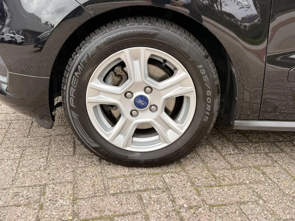 Ford Transit Courier 1.5 TDCI Limited Duratorq S&S 100pk uit 2023, foto 6