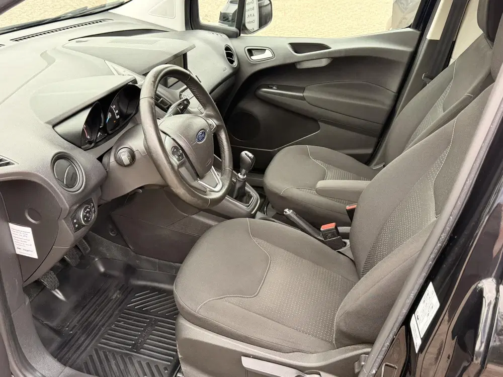 Ford Transit Courier 1.5 TDCI Limited Duratorq S&S 100pk uit 2023, foto 7