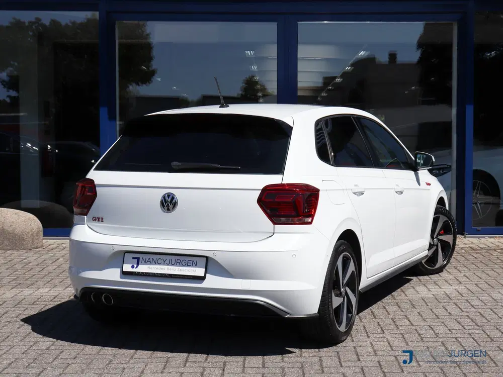 Volkswagen Polo 2.0 TSI uit 2019, foto 2