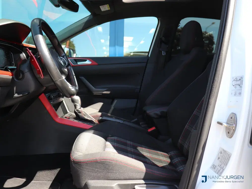 Volkswagen Polo 2.0 TSI uit 2019, foto 9