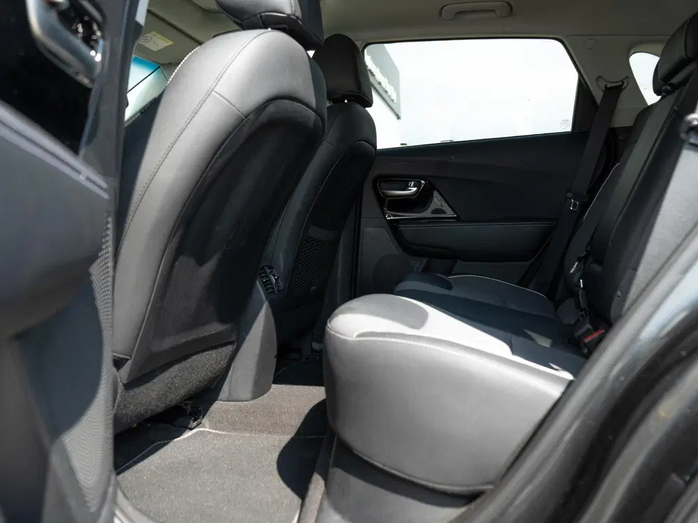 Kia Niro DynamicPlusLine 64 kWh SOH 99 uit 2021, foto 9