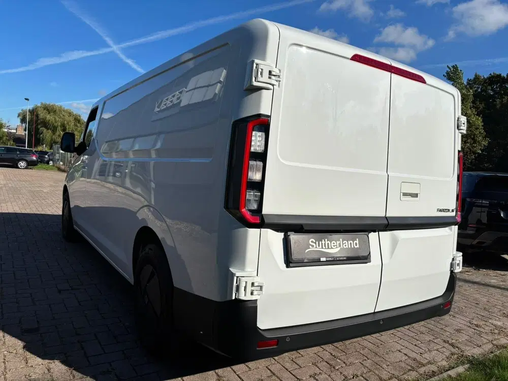 Farizon SV L2H1 231PK uit 2026, foto 4