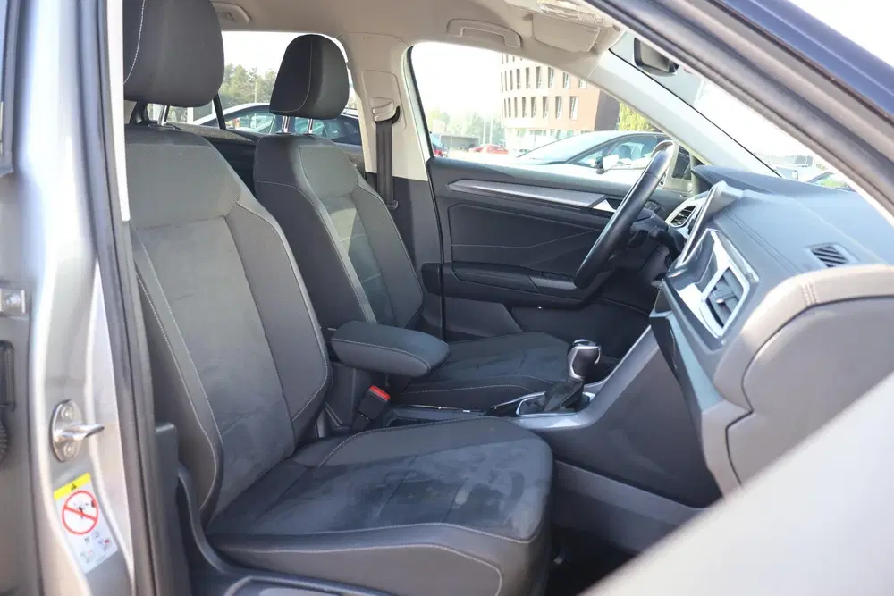 Volkswagen T-Roc 1.5 TSI 150pk Style uit 2022, foto 4