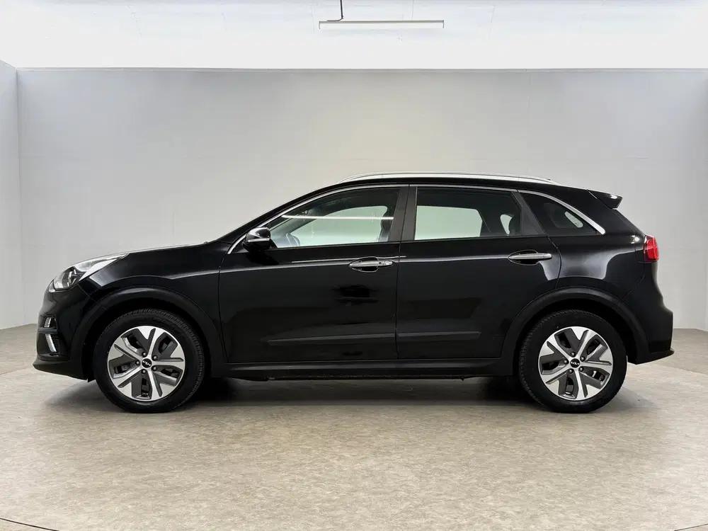 Kia Niro DynamicLine 64 kWh uit 2021, foto 13