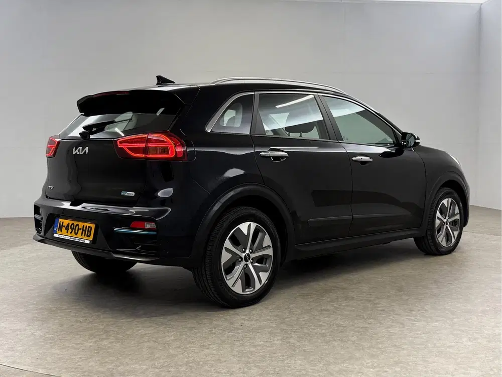 Kia Niro DynamicLine 64 kWh uit 2021, foto 14