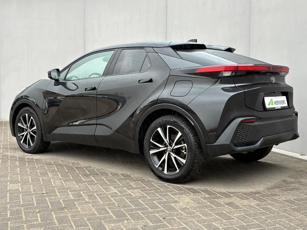 Toyota C-HR 1.8 Hybrid 140 First Edition uit 2025, foto 11