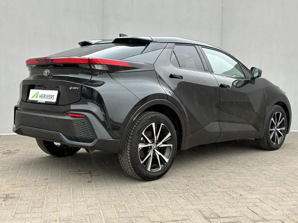 Toyota C-HR 1.8 Hybrid 140 First Edition uit 2025, foto 3