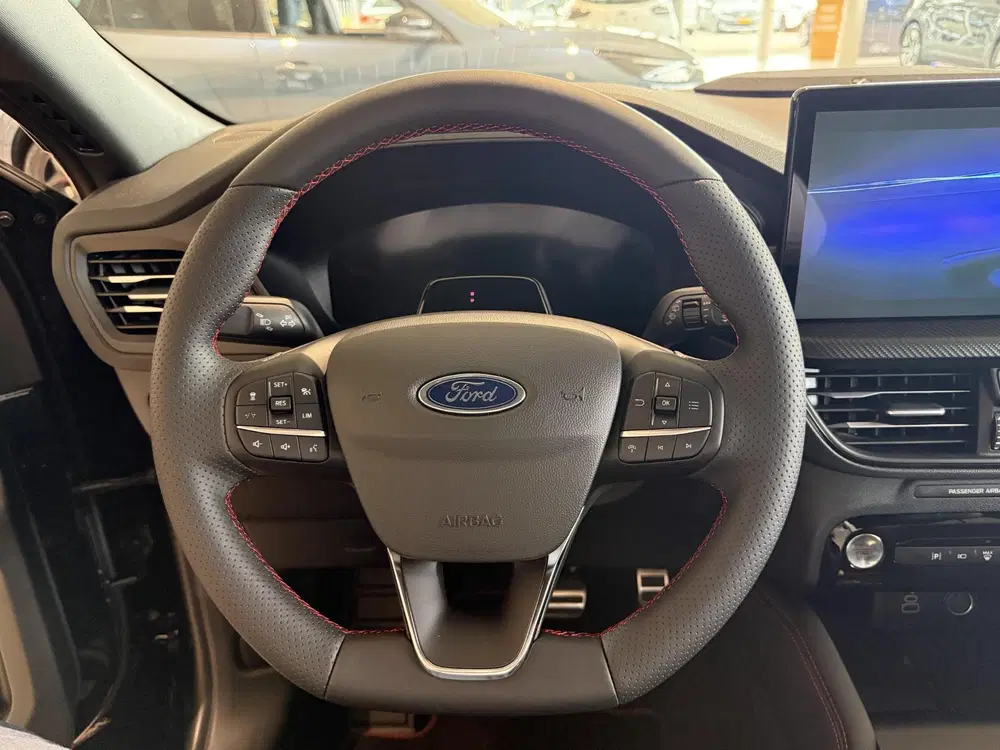 Ford Kuga 2.5 PHEV ST-Line X uit 2026, foto 10