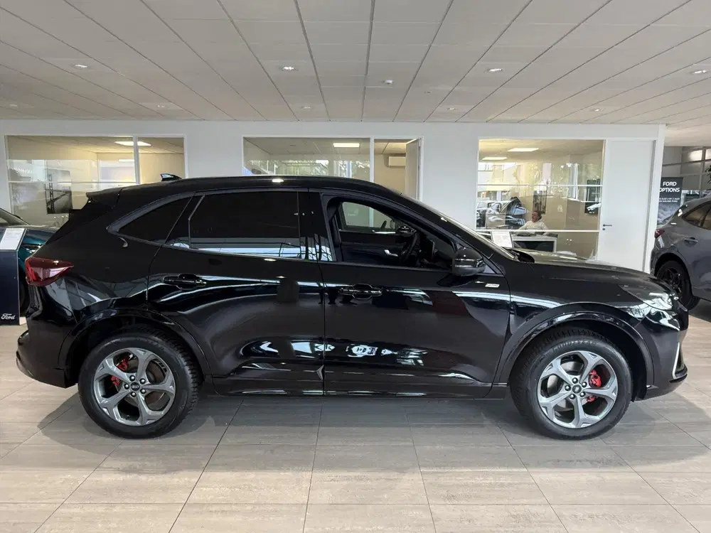 Ford Kuga 2.5 PHEV ST-Line X uit 2026, foto 3