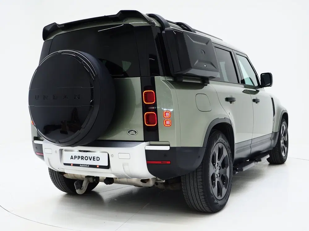 Land Rover Defender 2.0 P400e 110 uit 2021, foto 9