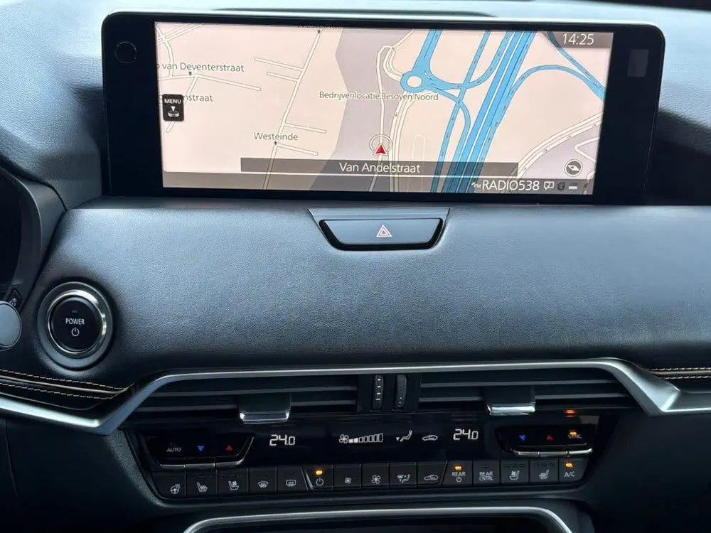 Mazda CX-80 2.5 E-SKYACTIV AWD PLUG-IN HONURA PLUS 7PE uit 2026, foto 8