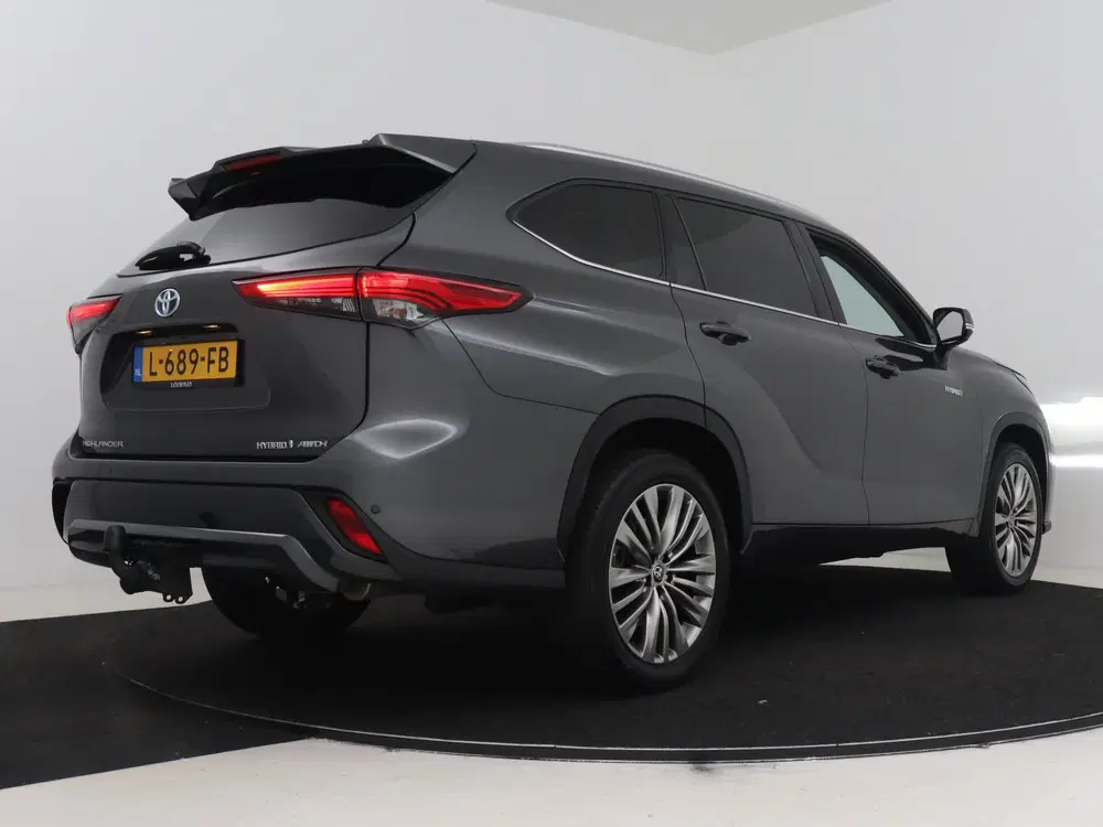 Toyota Highlander 2.5 AWD Hybrid Executive 7 zitplaatsen I P uit 2021, foto 2