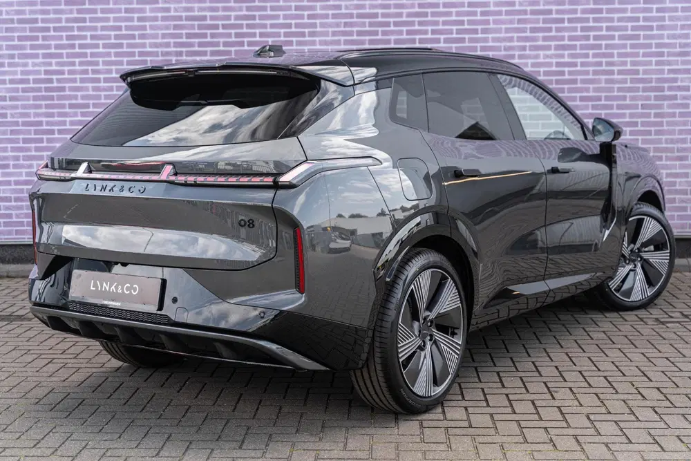 Lynk & Co 08 1.5 Plug-in Hybrid More uit 2026, foto 11