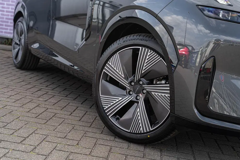 Lynk & Co 08 1.5 Plug-in Hybrid More uit 2026, foto 7