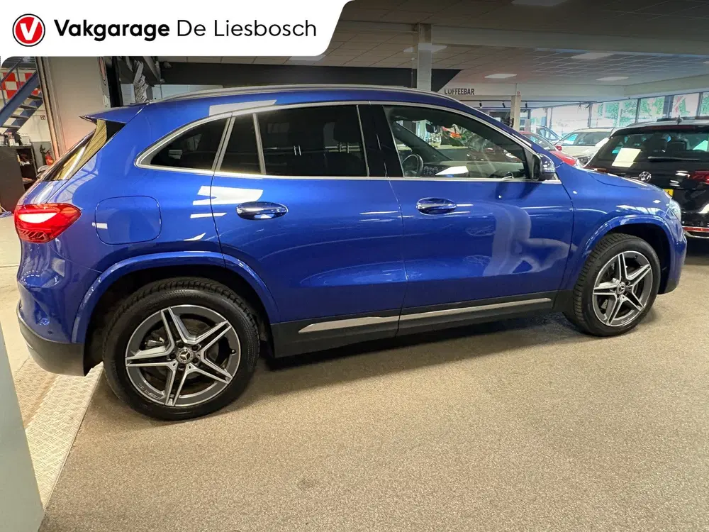 Mercedes-Benz GLA 250 e PHEV Star Edition AMG Line uit 2024, foto 11