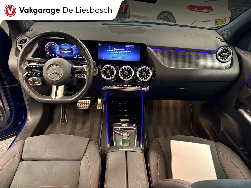 Mercedes-Benz GLA 250 e PHEV Star Edition AMG Line uit 2024, foto 12