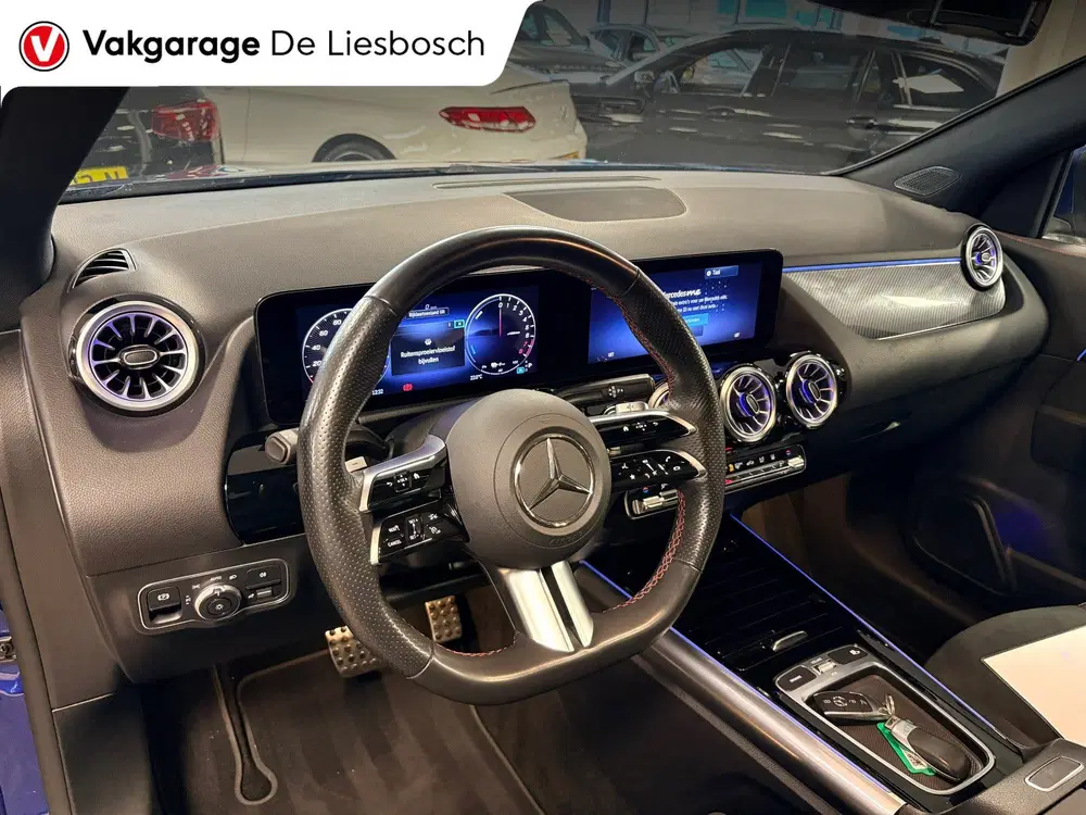 Mercedes-Benz GLA 250 e PHEV Star Edition AMG Line uit 2024, foto 13