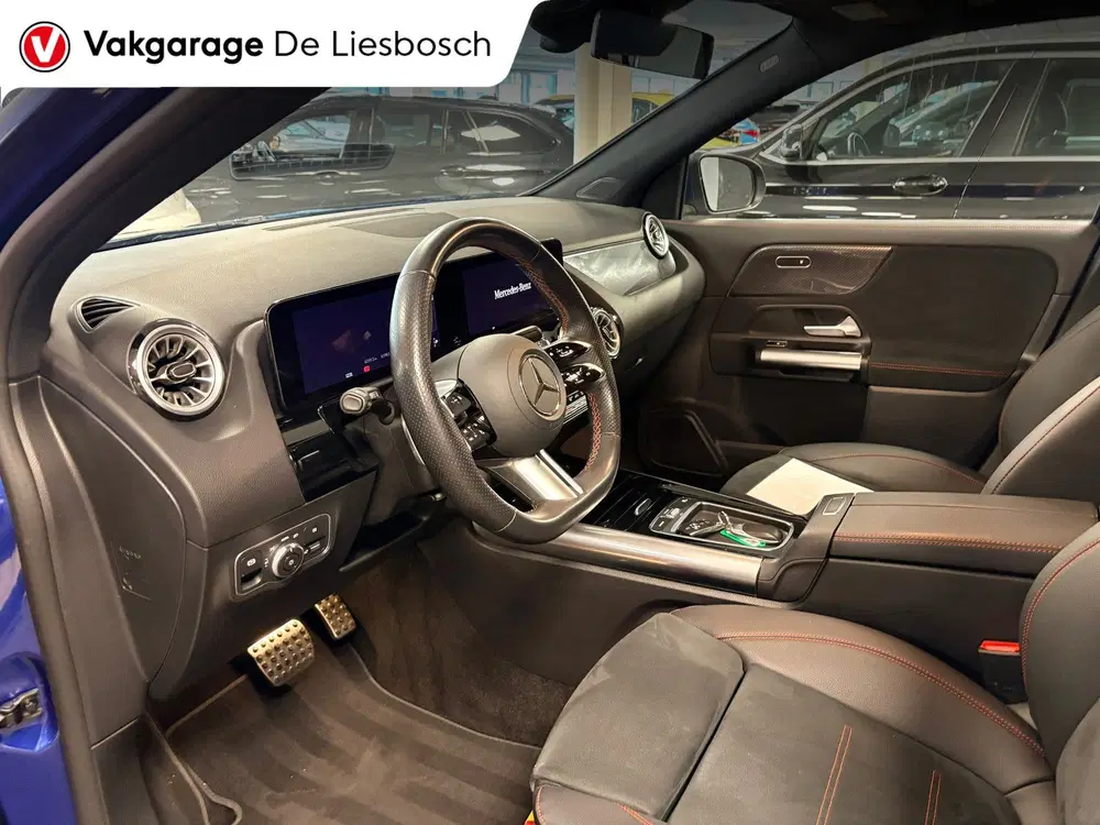 Mercedes-Benz GLA 250 e PHEV Star Edition AMG Line uit 2024, foto 14