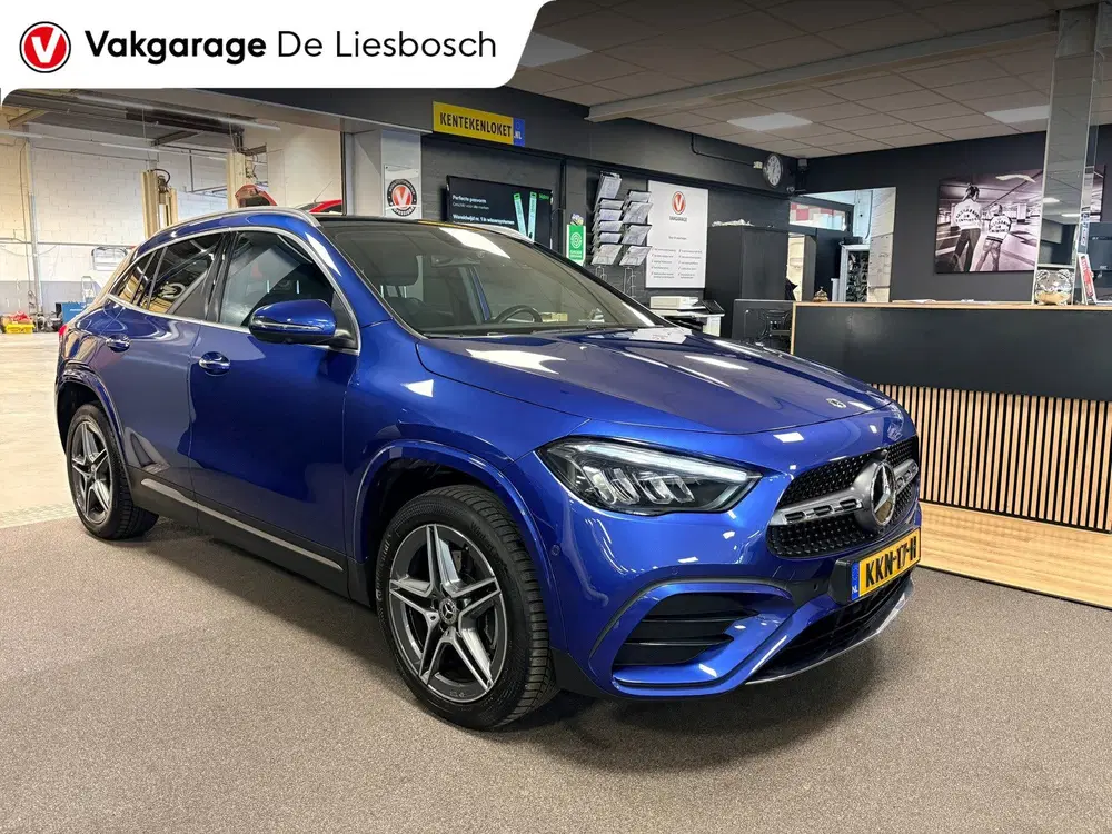 Mercedes-Benz GLA 250 e PHEV Star Edition AMG Line uit 2024, foto 5