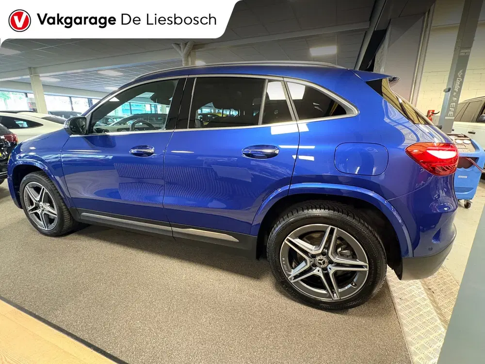 Mercedes-Benz GLA 250 e PHEV Star Edition AMG Line uit 2024, foto 8