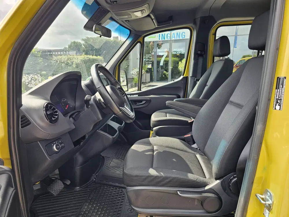 Mercedes-Benz Sprinter 217 CDI L2 RWD DC Automaat 170 PK * O uit 2023, foto 9