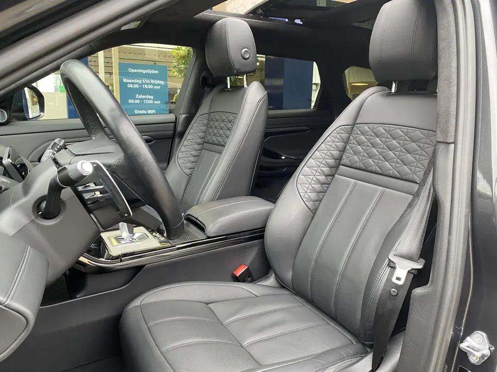 Land Rover Range Rover Evoque 1.5 P300e AWD Autobiography uit 2022, foto 13