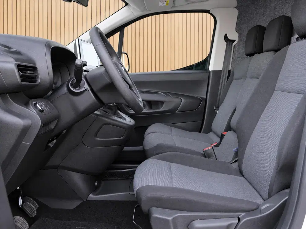 Opel Combo 1.5 BlueHDi 130 S&S L1 uit 2024, foto 13