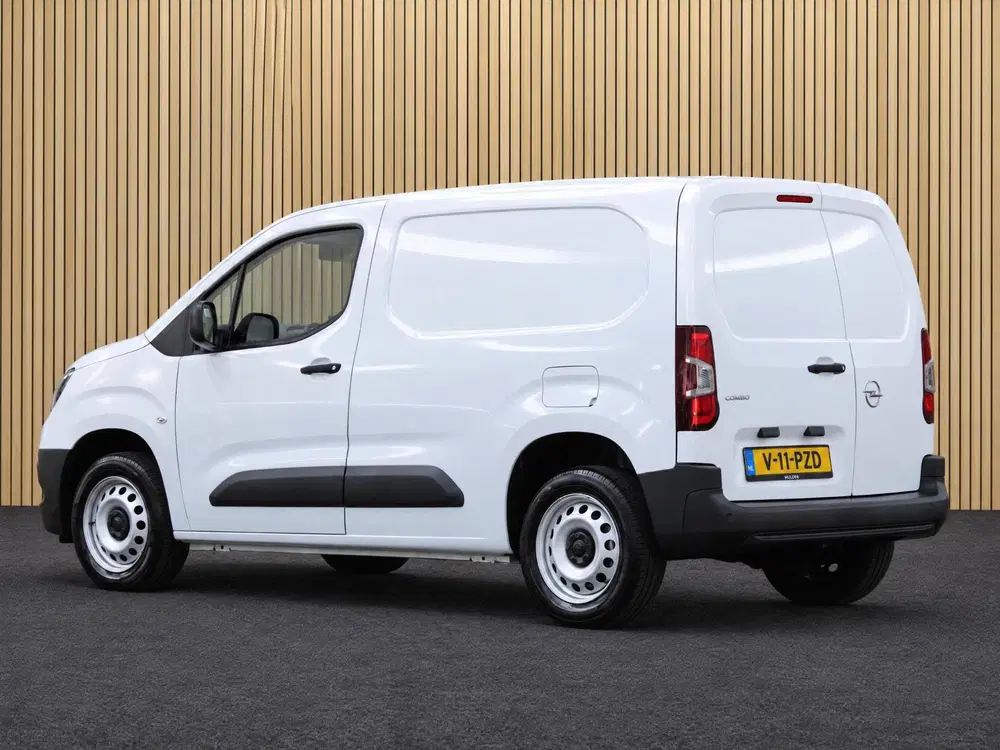 Opel Combo 1.5 BlueHDi 130 S&S L1 uit 2024, foto 2