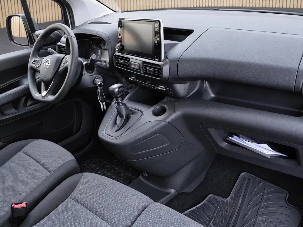 Opel Combo 1.5 BlueHDi 130 S&S L1 uit 2024, foto 3