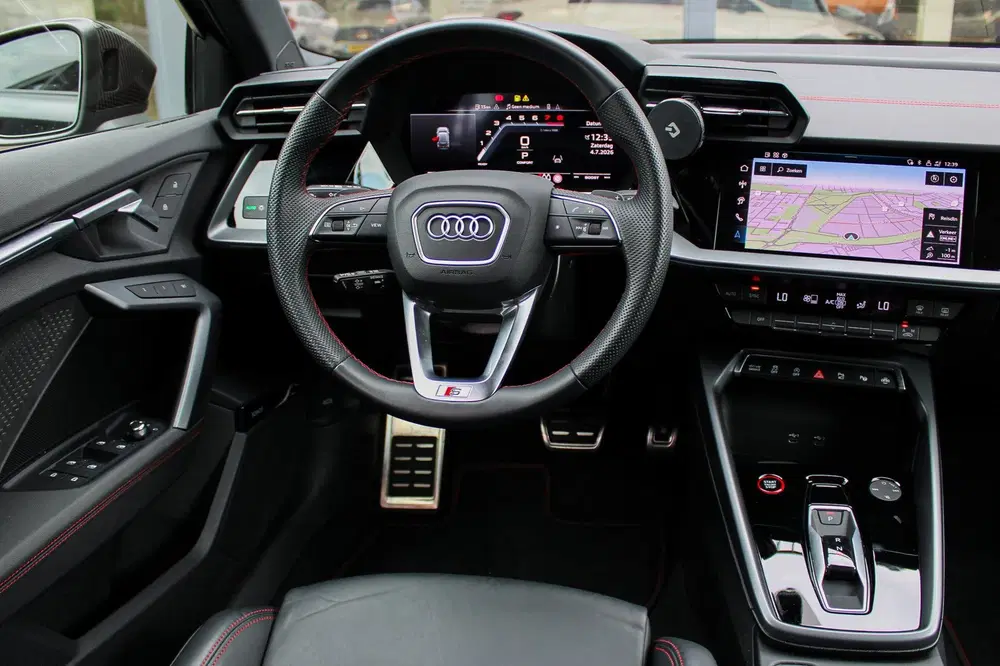 Audi S3 2.0 TFSI S3 quattro PANO SONOS AKRA CARBON uit 2024, foto 8