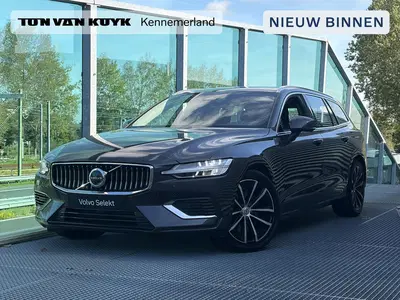 Volvo V60 2.0 T6 Plug-in hybrid AWD Essential Bright uit 2025