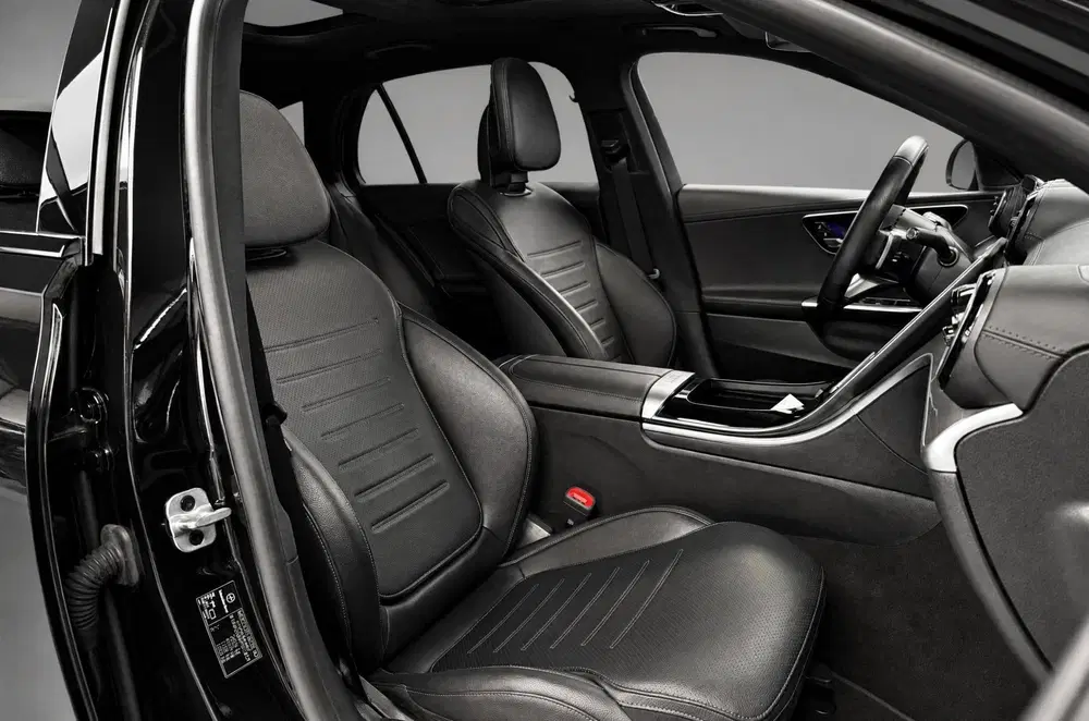 Mercedes-Benz C-Klasse 300 e AMG Line uit 2022, foto 14