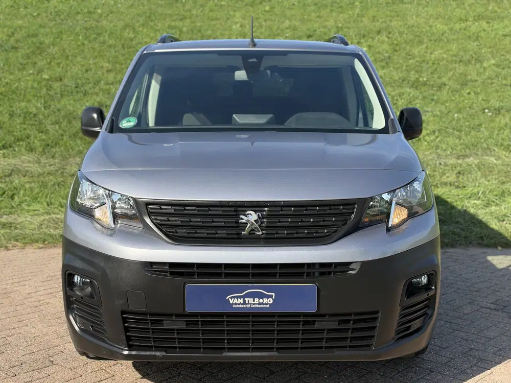 Peugeot Partner 1.5 BlueHDI Premium MAD Luchtvering op ach uit 2021, foto 11