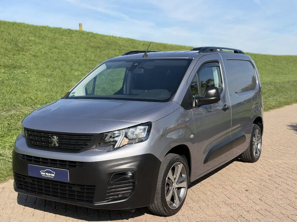 Peugeot Partner 1.5 BlueHDI Premium MAD Luchtvering op ach uit 2021, foto 4