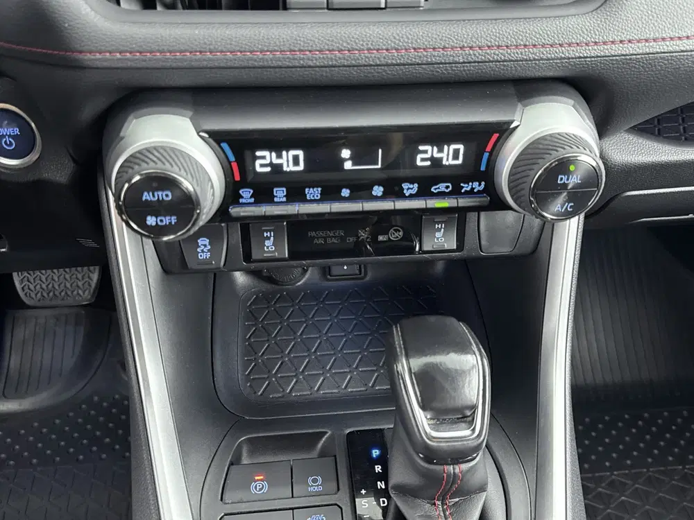 Toyota RAV 4 2.5 Plug-in Hybrid AWD Style uit 2021, foto 14