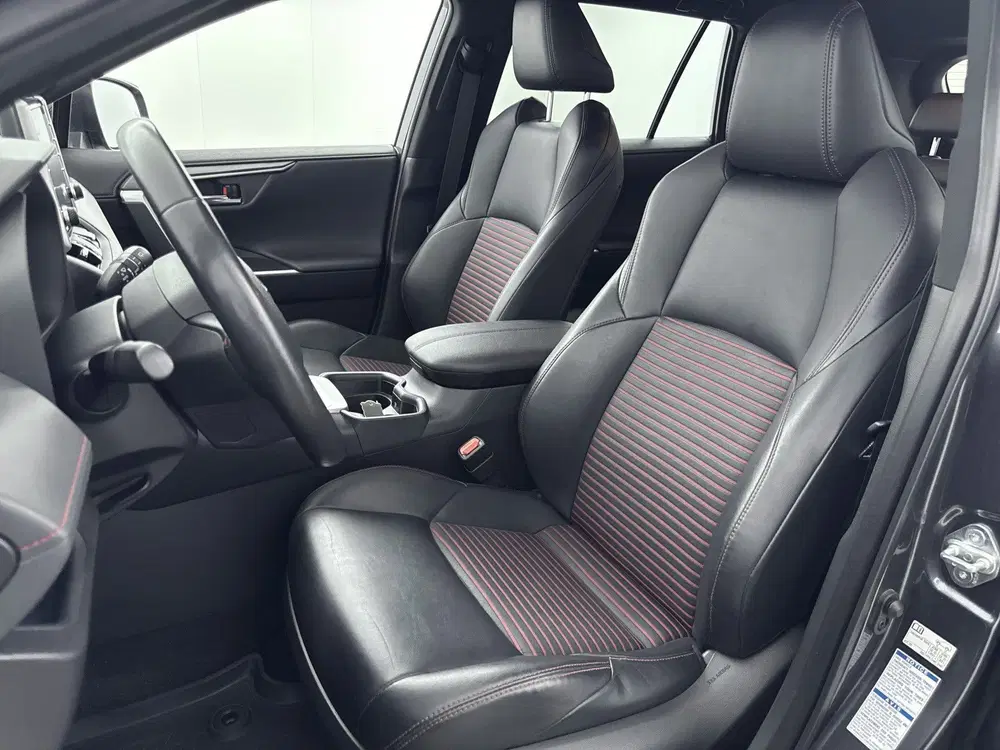 Toyota RAV 4 2.5 Plug-in Hybrid AWD Style uit 2021, foto 4