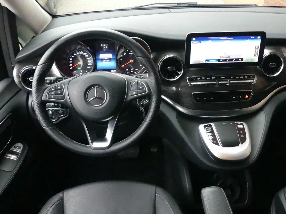 Mercedes-Benz V-Klasse 300d Lang Dubbel Cabine LED uit 2023, foto 8