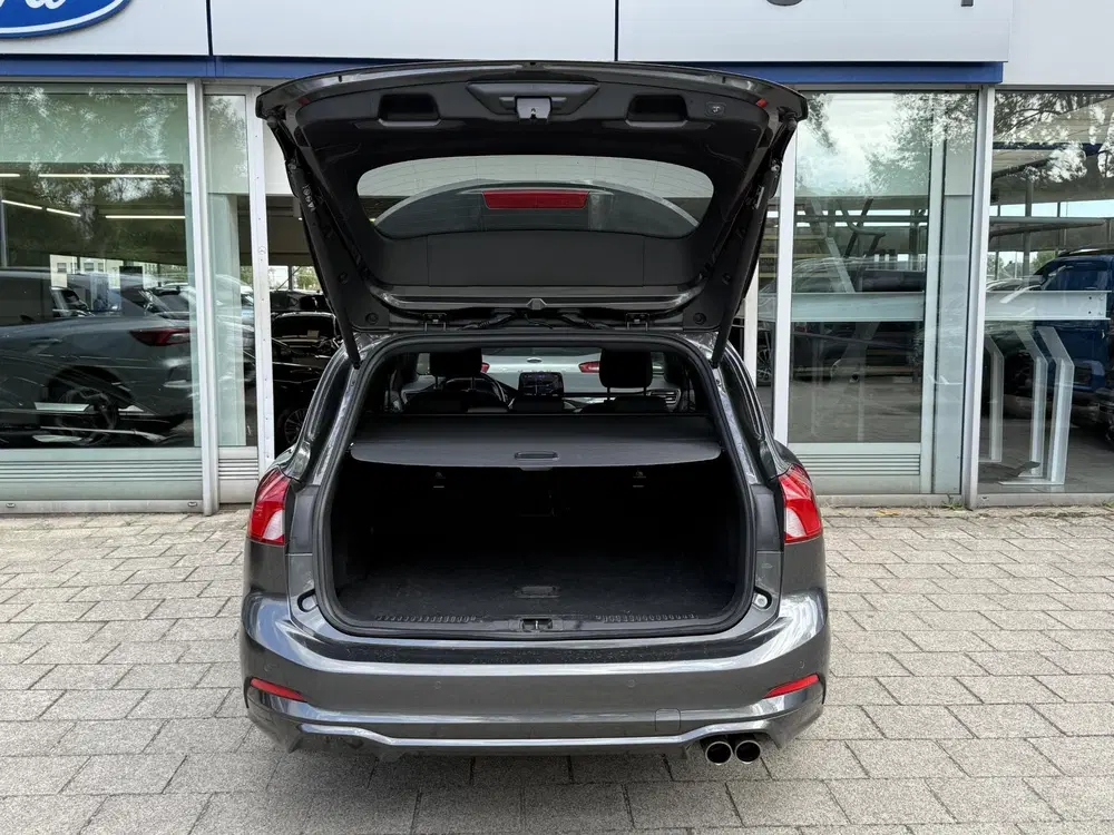 Ford Focus 1.0 EcoBoost Hybrid ST Line X Business uit 2020, foto 5